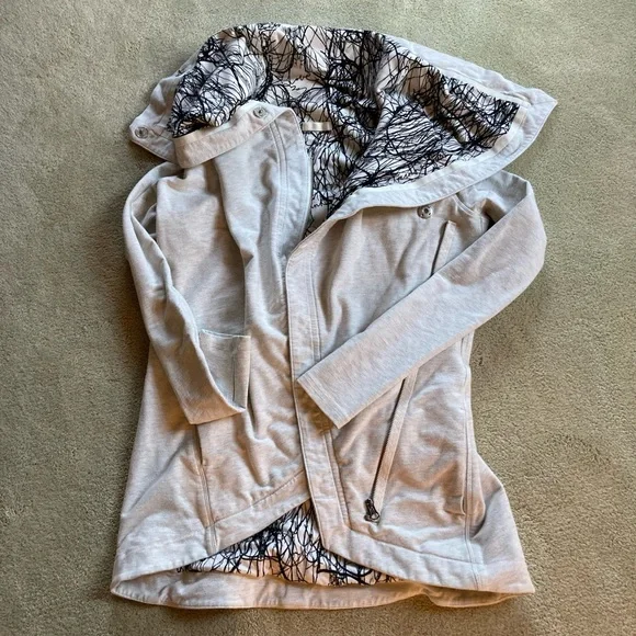 Lululemon savasana method wrap ghost nesting bird jacket size 6 - Picture 3 of 10